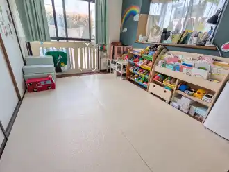 綺麗に整理されている保育園の内観